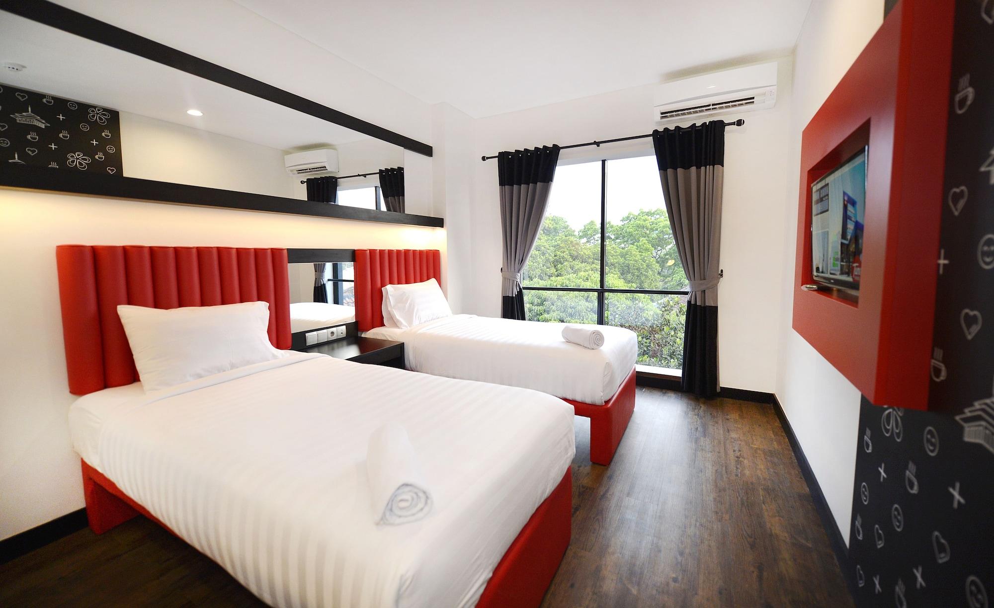 Kalya Hotel Bandung Dago Exterior photo