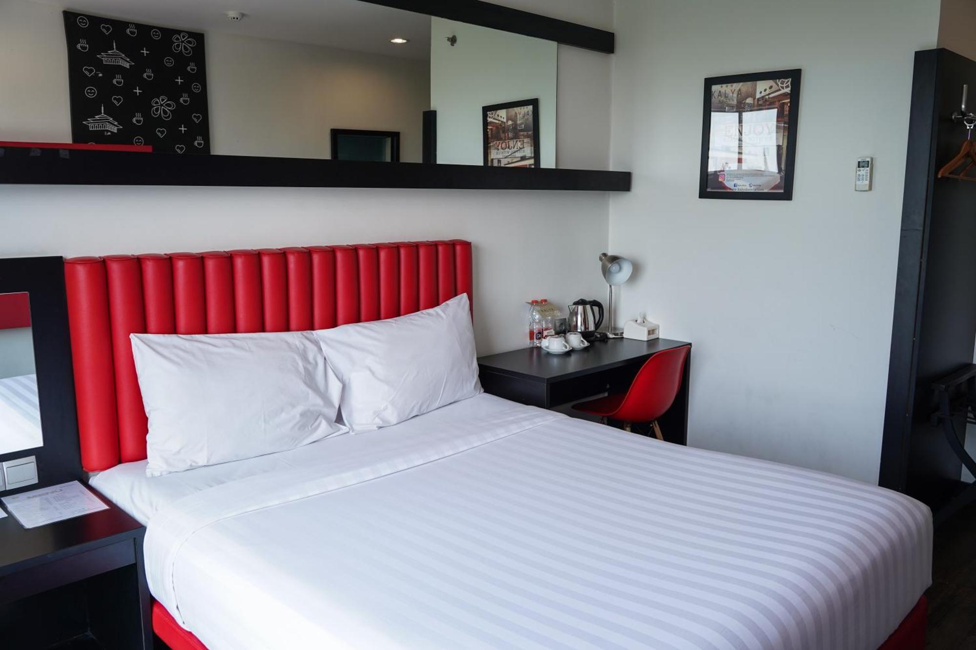 Kalya Hotel Bandung Dago Exterior photo