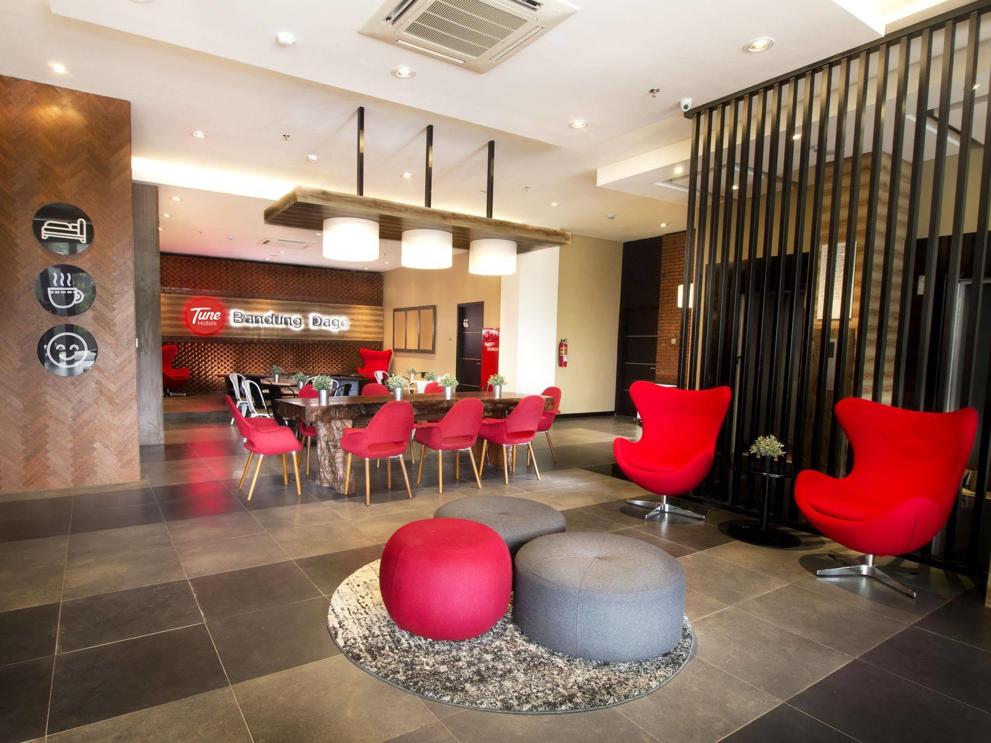 Kalya Hotel Bandung Dago Exterior photo